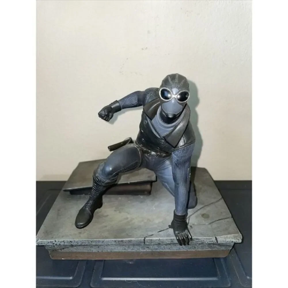 Spiderman‎ Noir Statue Figurine Video Game Series Diamond Select Exclusive